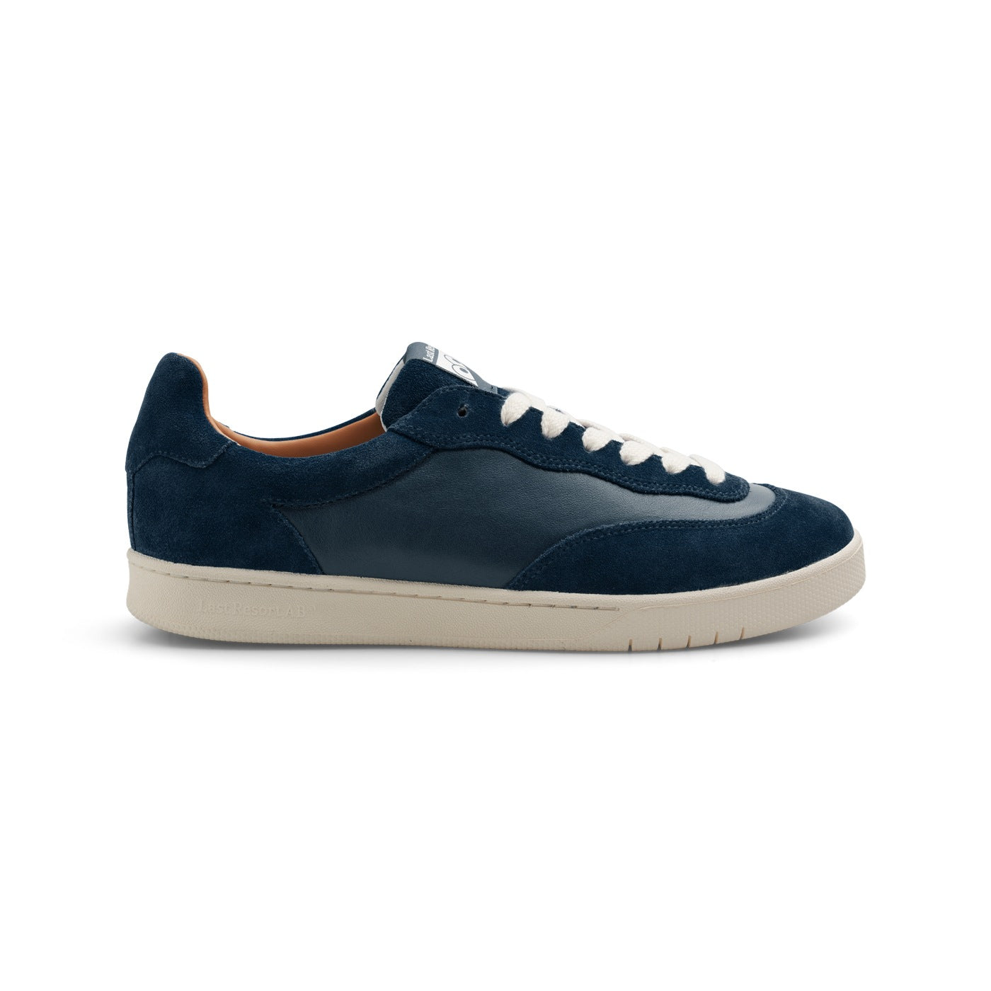 CM001-Lo Suede/Leather (Navy/White)