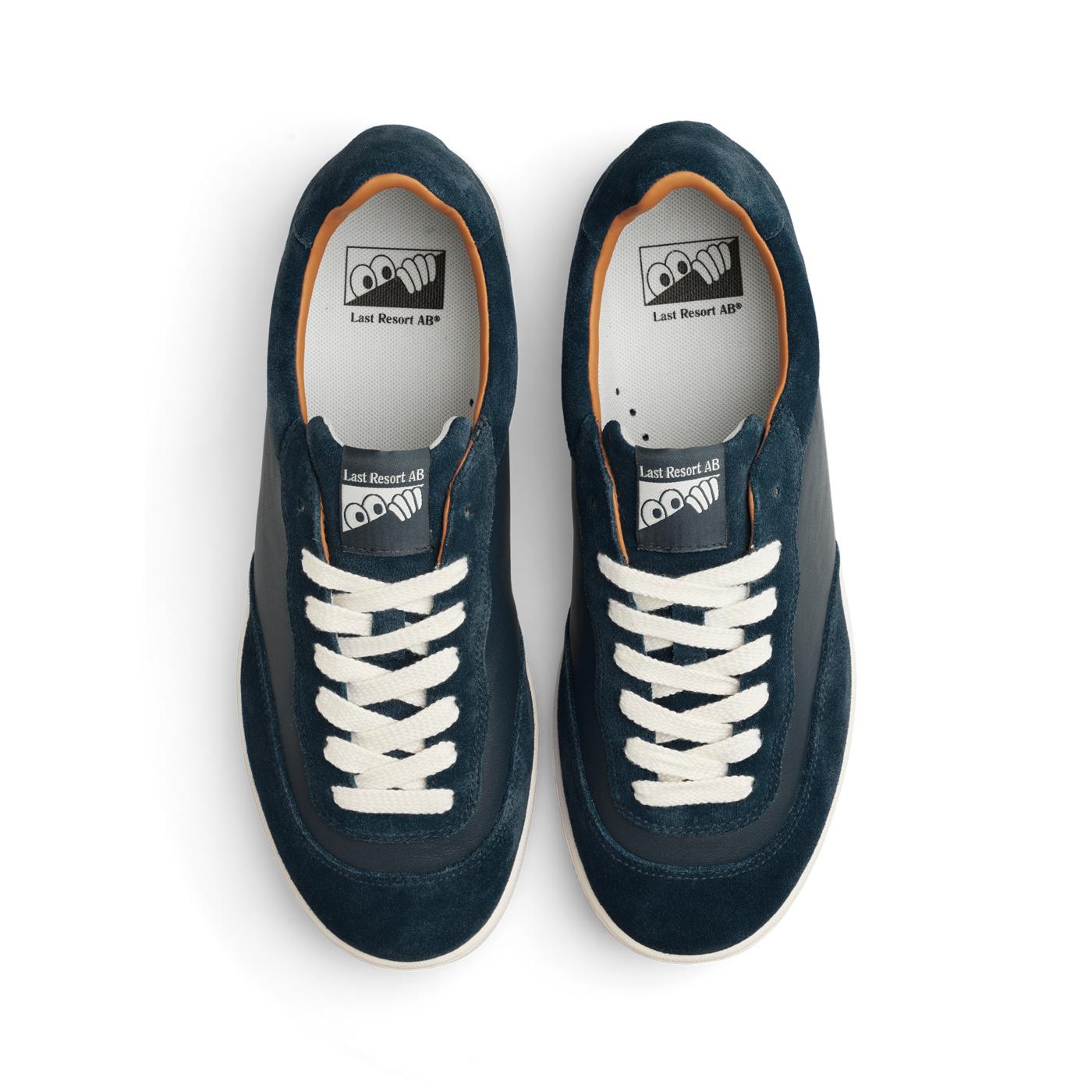 CM001-Lo (Navy/White)