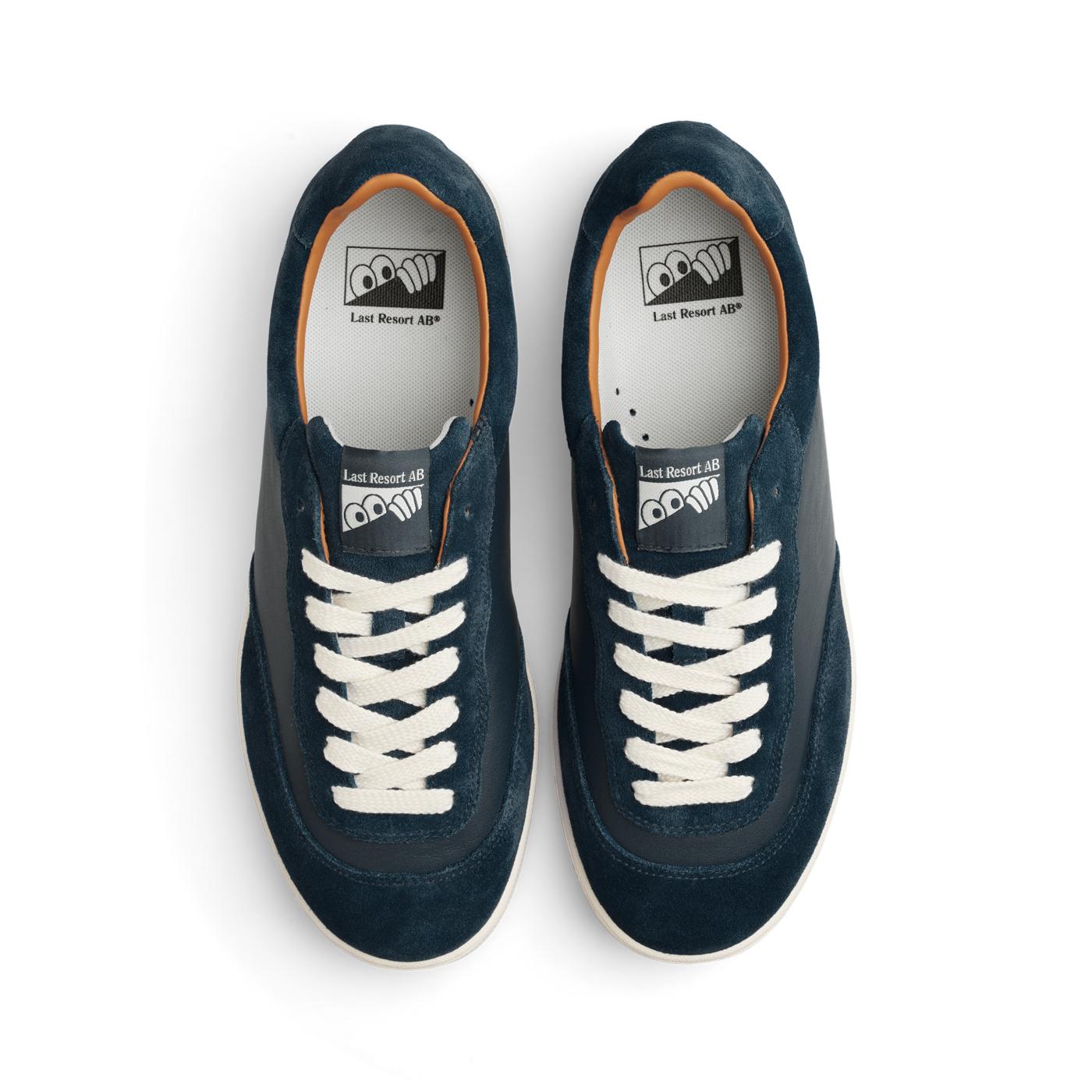 CM001 Suede/Leather (Navy/White)