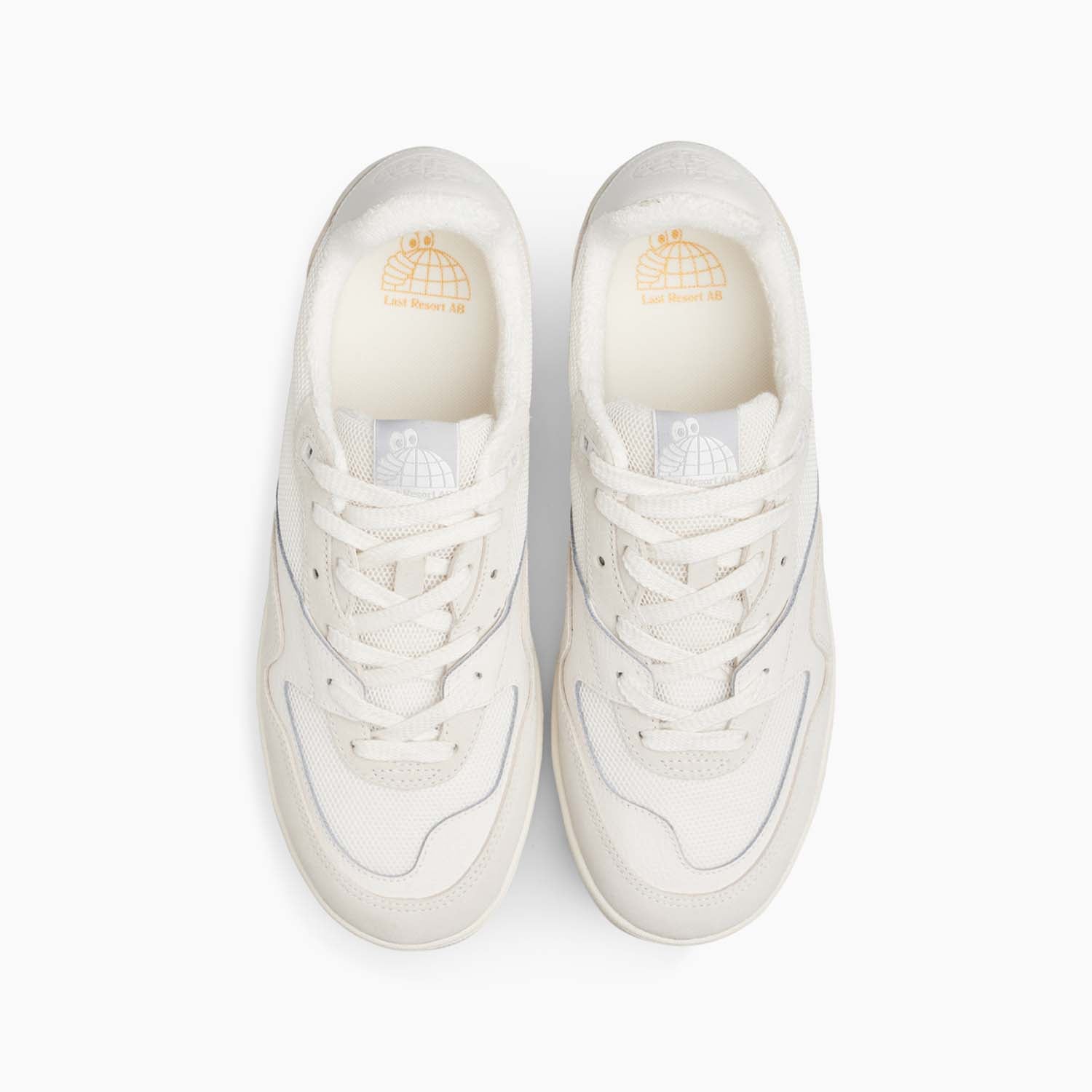 CM002-Lo Suede/Leather/Mesh (White/White)