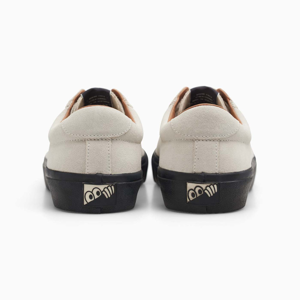 VM001-Lo Suede  (White/Black)