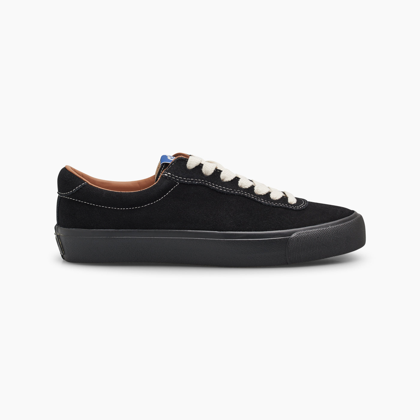 VM001-Lo Suede (Black/White/Black)
