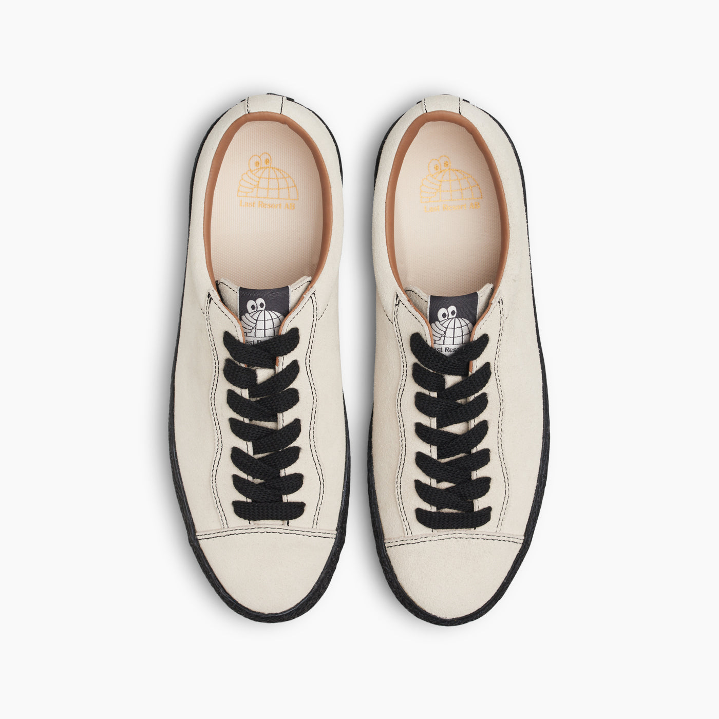 VM002 Suede (White/Black/Black)