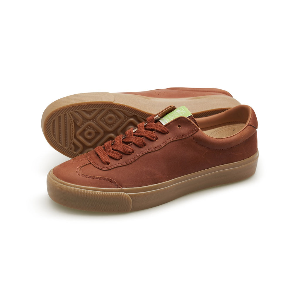 VM004-Milic Leather (Brown/Gum)
