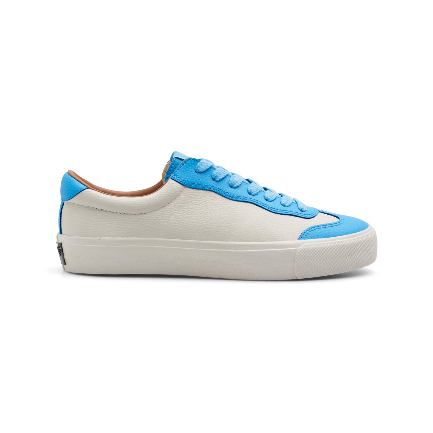 VM004-Milic Leather (Light Blue/White)