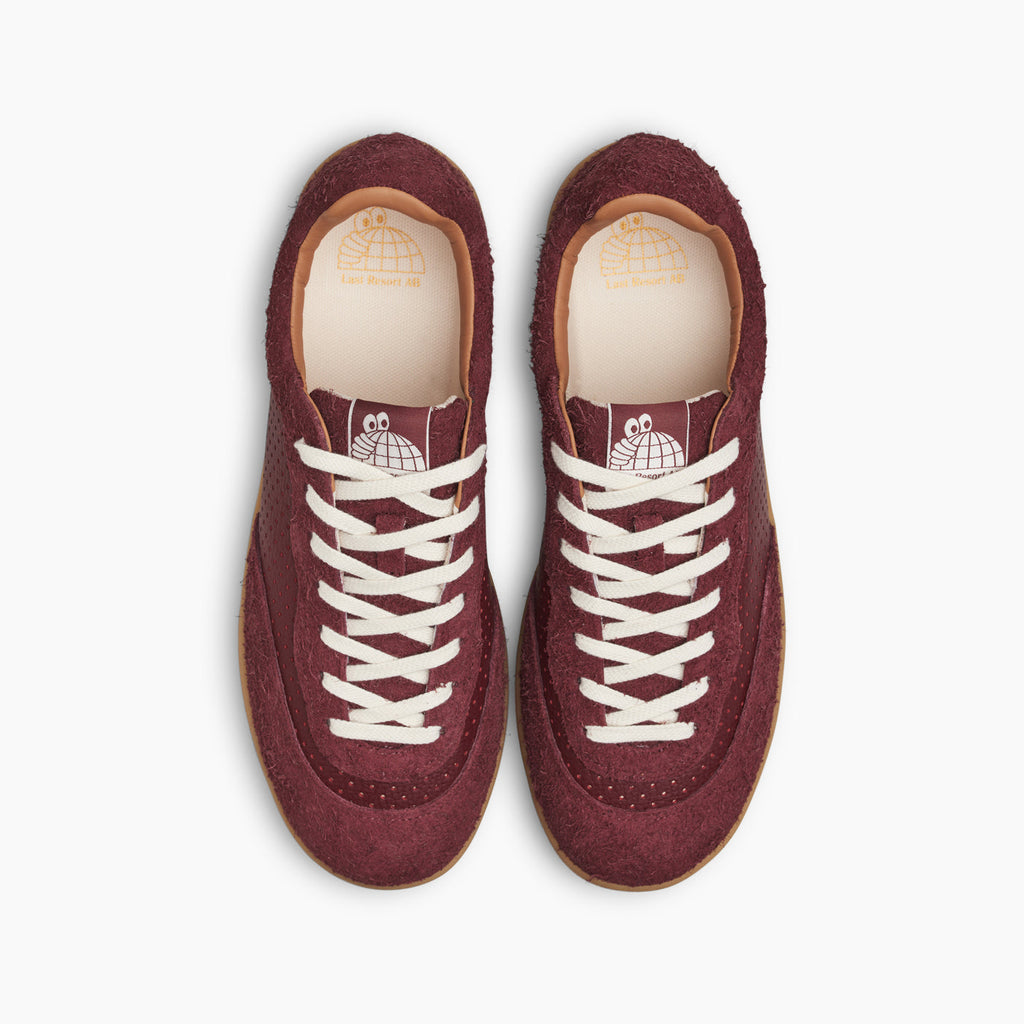CM001 Perf (Ox Blood/Gum)