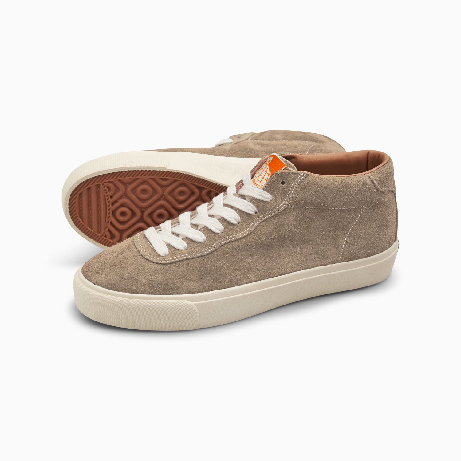 VM001-MID Suede (Sand/White)