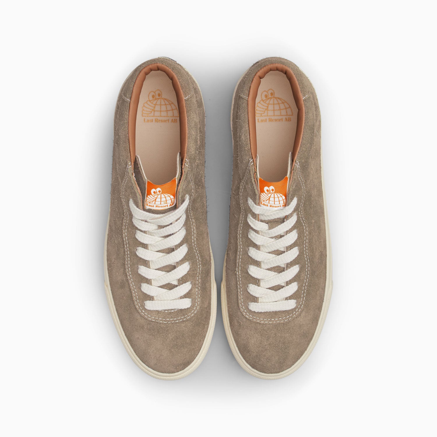 VM001-MID Suede (Sand/White)