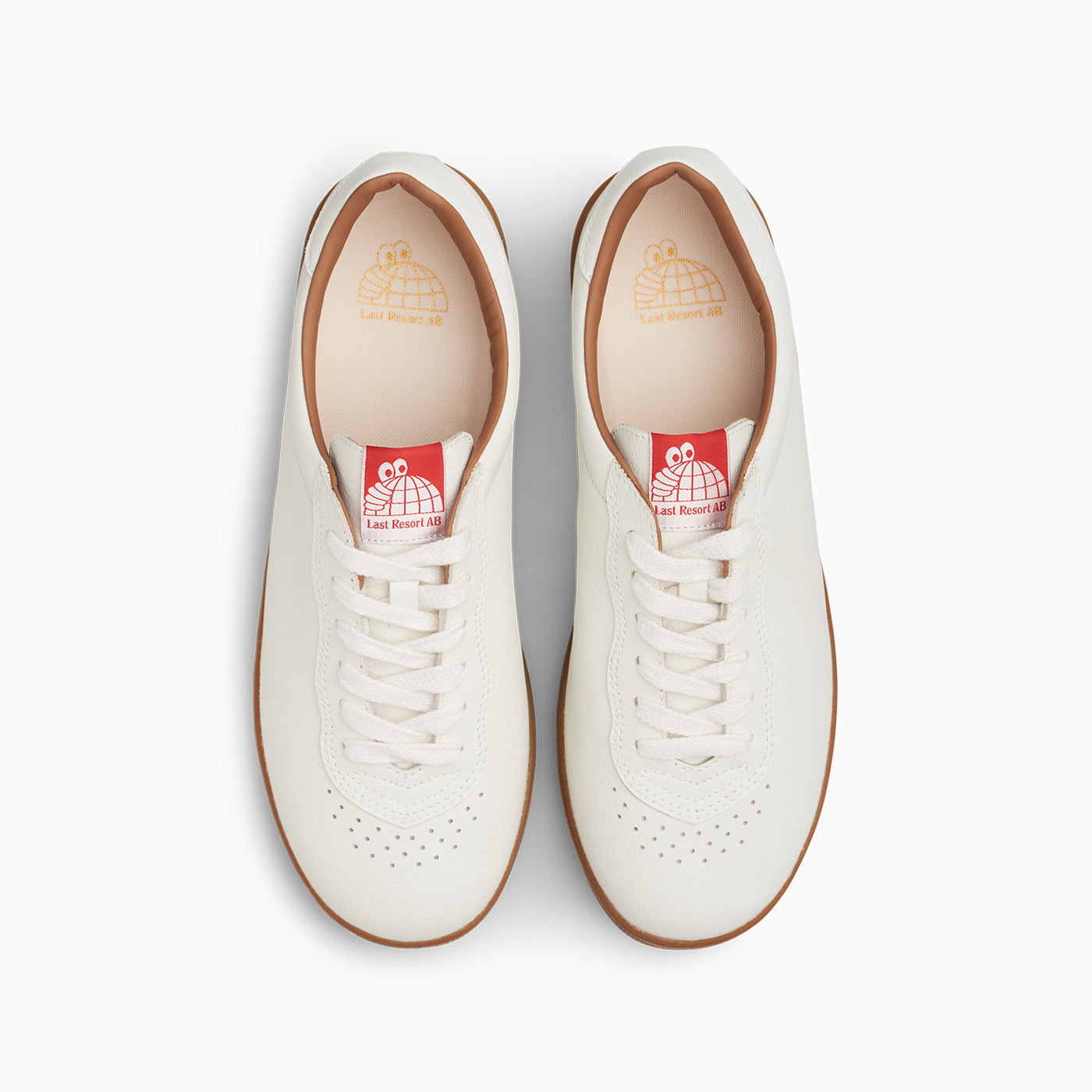CM003 (White/Gum)
