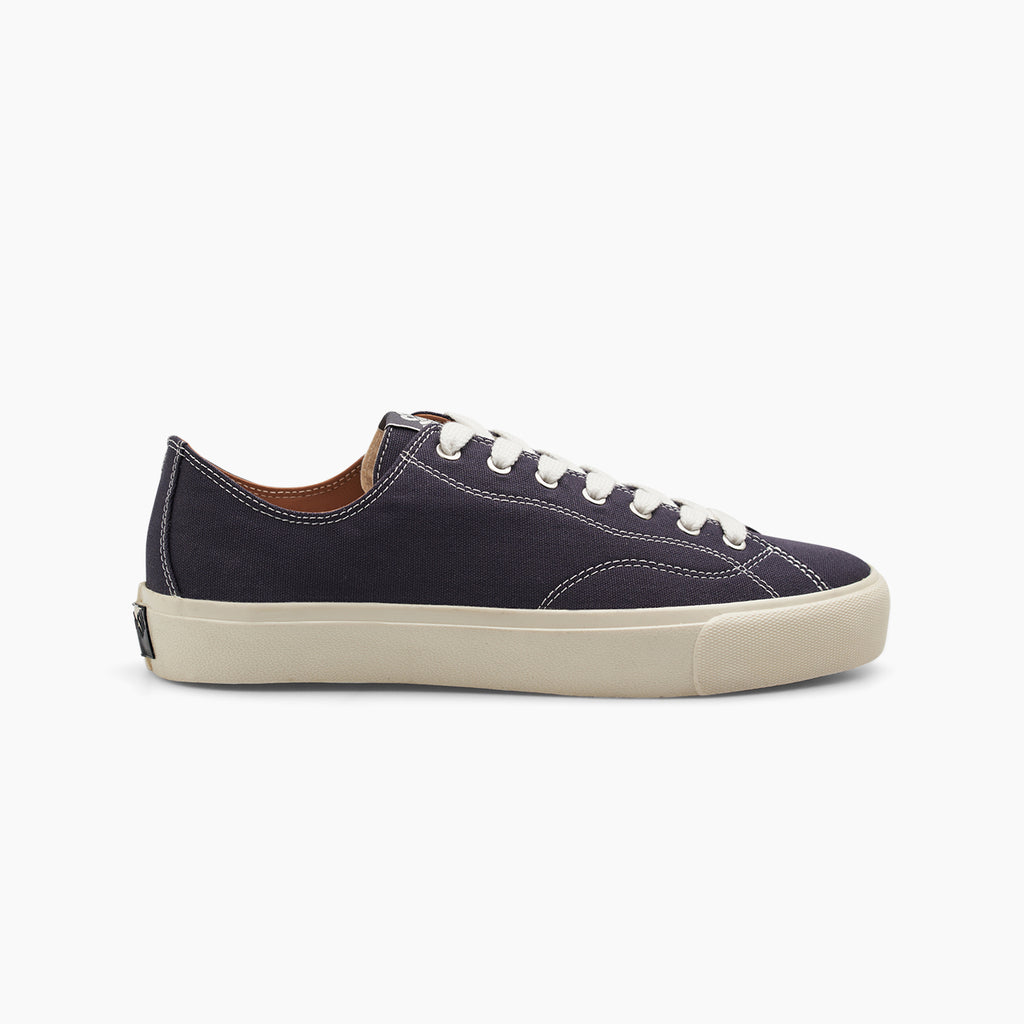 VM003-LO Canvas (Ebony/White)