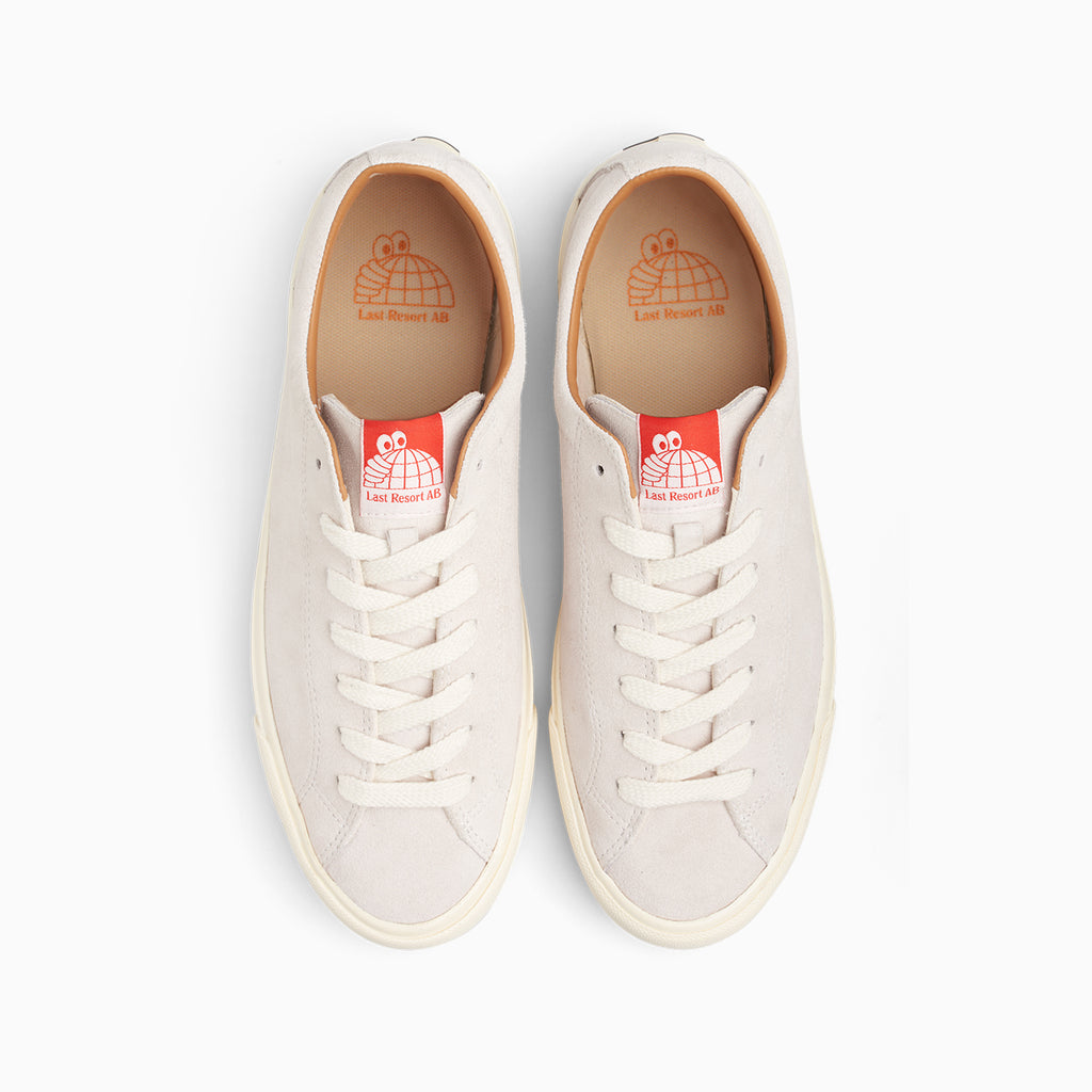 VM003 LO Suede (White/White)